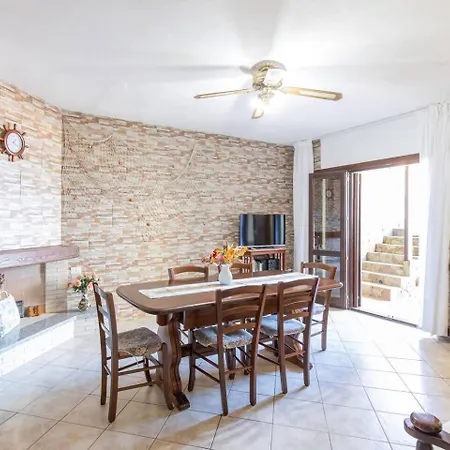 Costa - Panoramic Terrace Wifi Bbq Ac Vakantiehuis